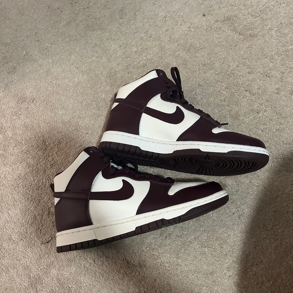 Nike Dunks